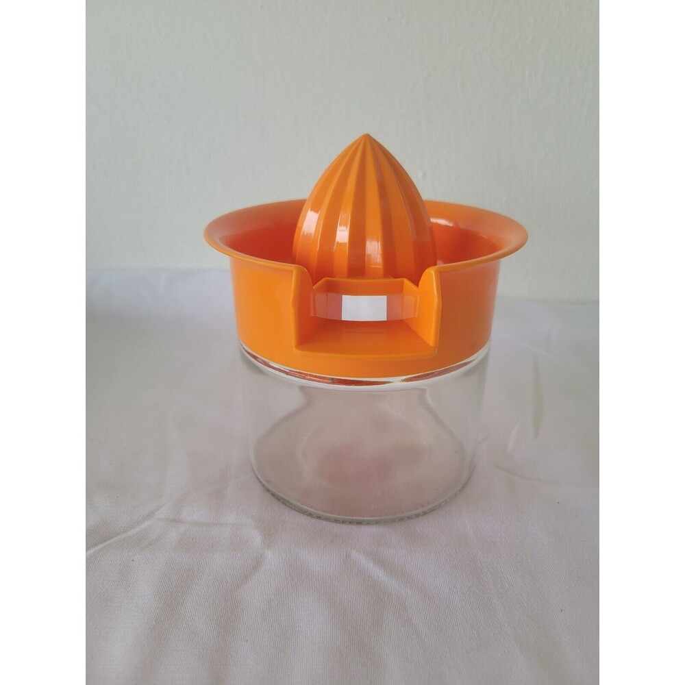 Vintage Gemco Citrus Lemon Juicer Glass Jar Screw On Plastic Lid Built In Spout - Picture 2 of 5
